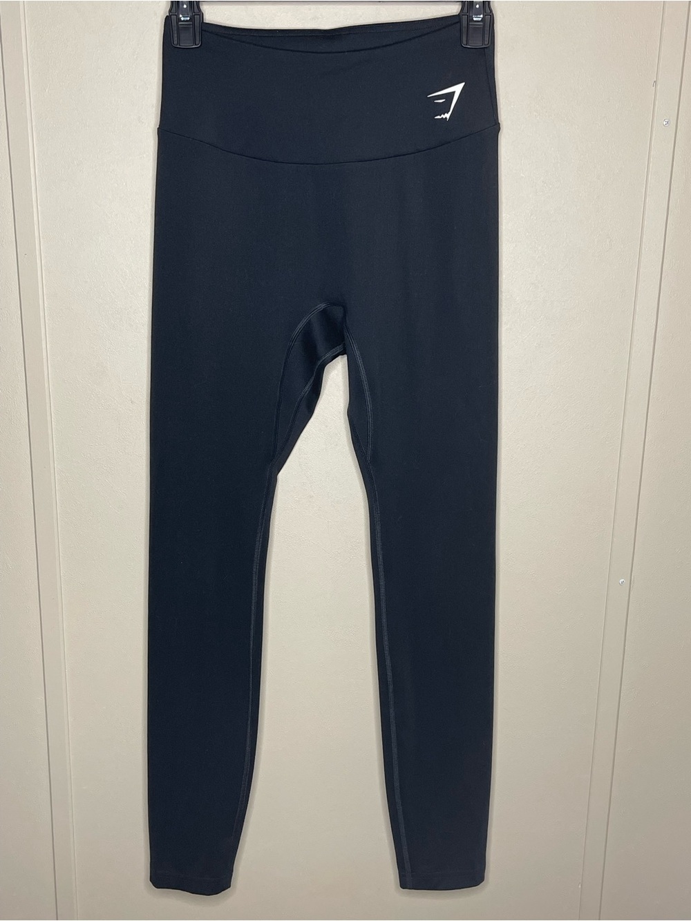 Gymshark Black High-Waist Leggings Size Medium GUC